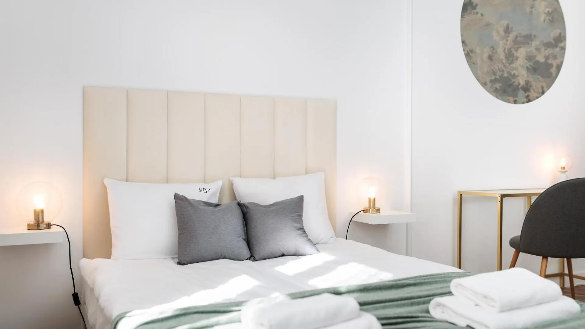 קרקוב Spacious & Modern 6 Bedroom Apartment - Around The Main Market Square - By Upstairs