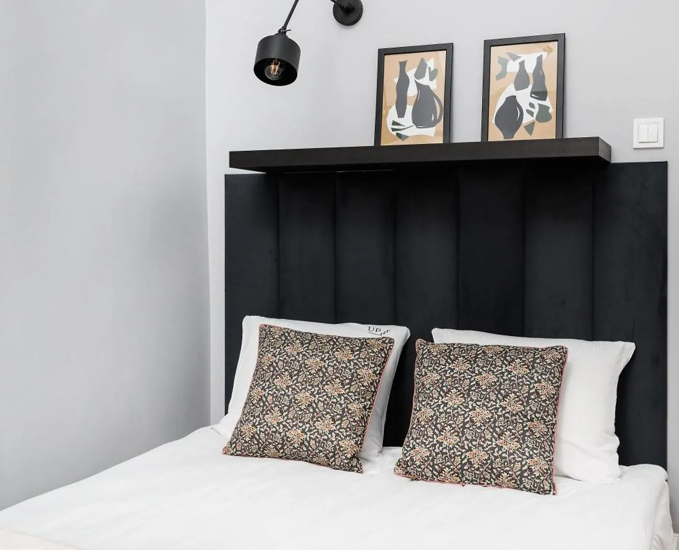 Spacious & Modern 6 Bedroom Apartment - Around The Main Market Square - By Upstairs Krakow Poland