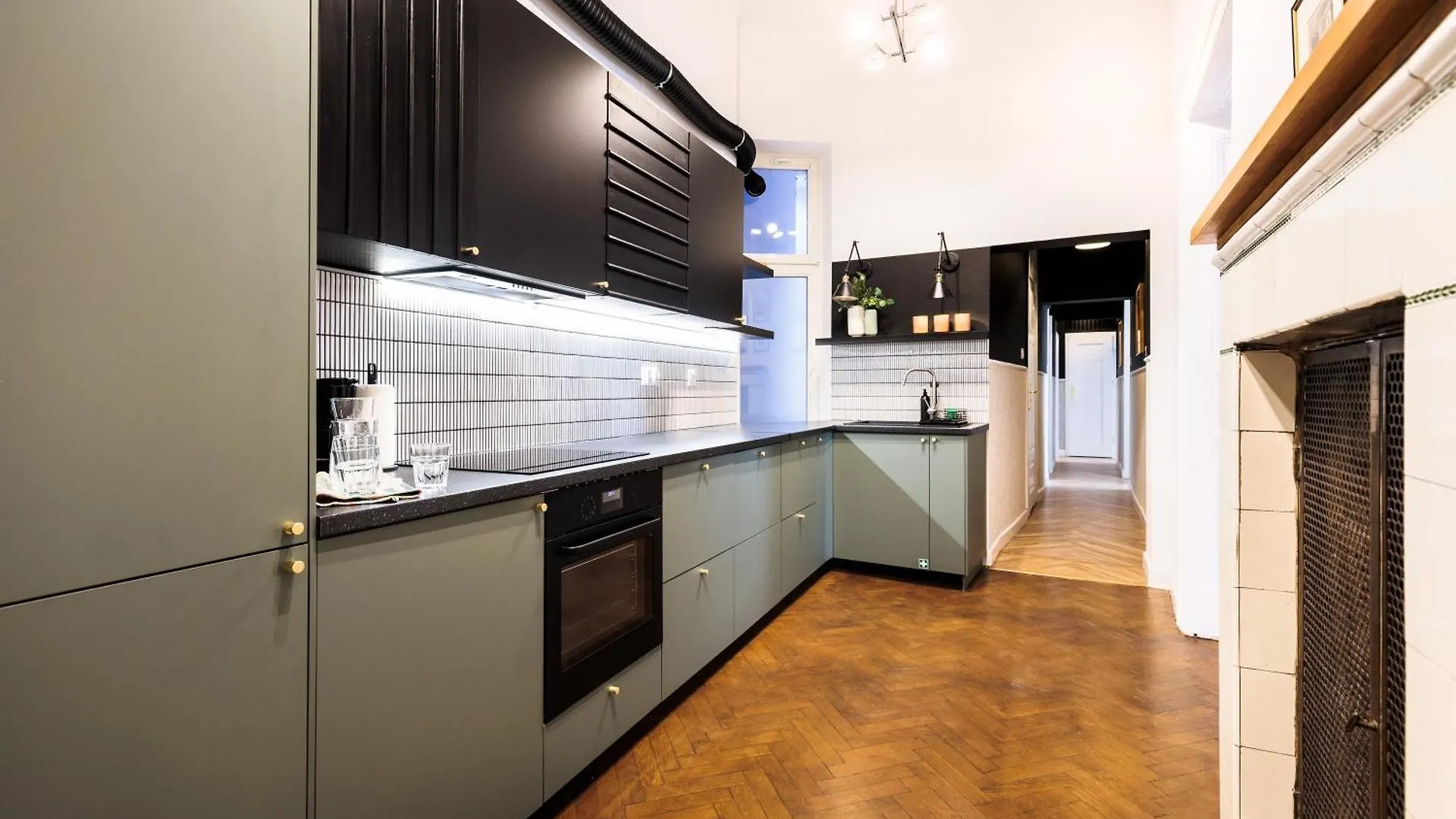 Spacious & Modern 6 Bedroom Apartment - Around The Main Market Square - By Upstairs 크라쿠프